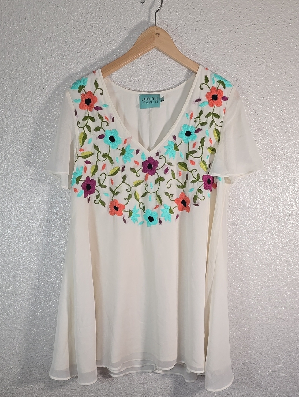 Judith March Cream Floral Embroidered V-Neck Tunic